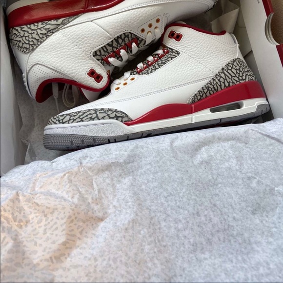 Jordan cardinal 3s - Picture 5 of 5